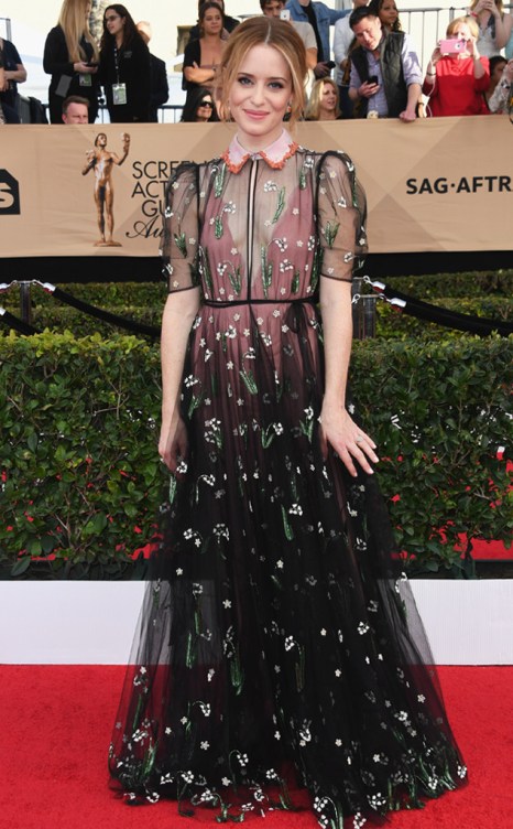 rs_634x1024-170129155542-634-2017-screen-actors-guild-claire-foy